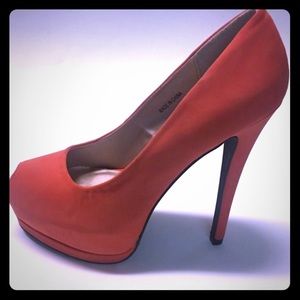 Bebe Valentina Heels - Size 8